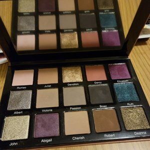 Enduring Love Eyeshadow Palette (Sydney Grace)